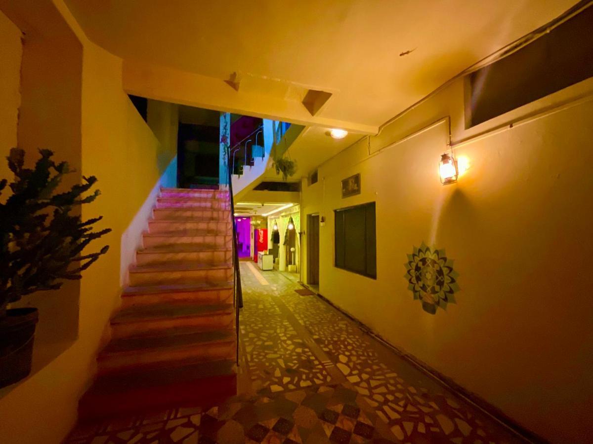 One Light Hostel פושקאר מראה חיצוני תמונה