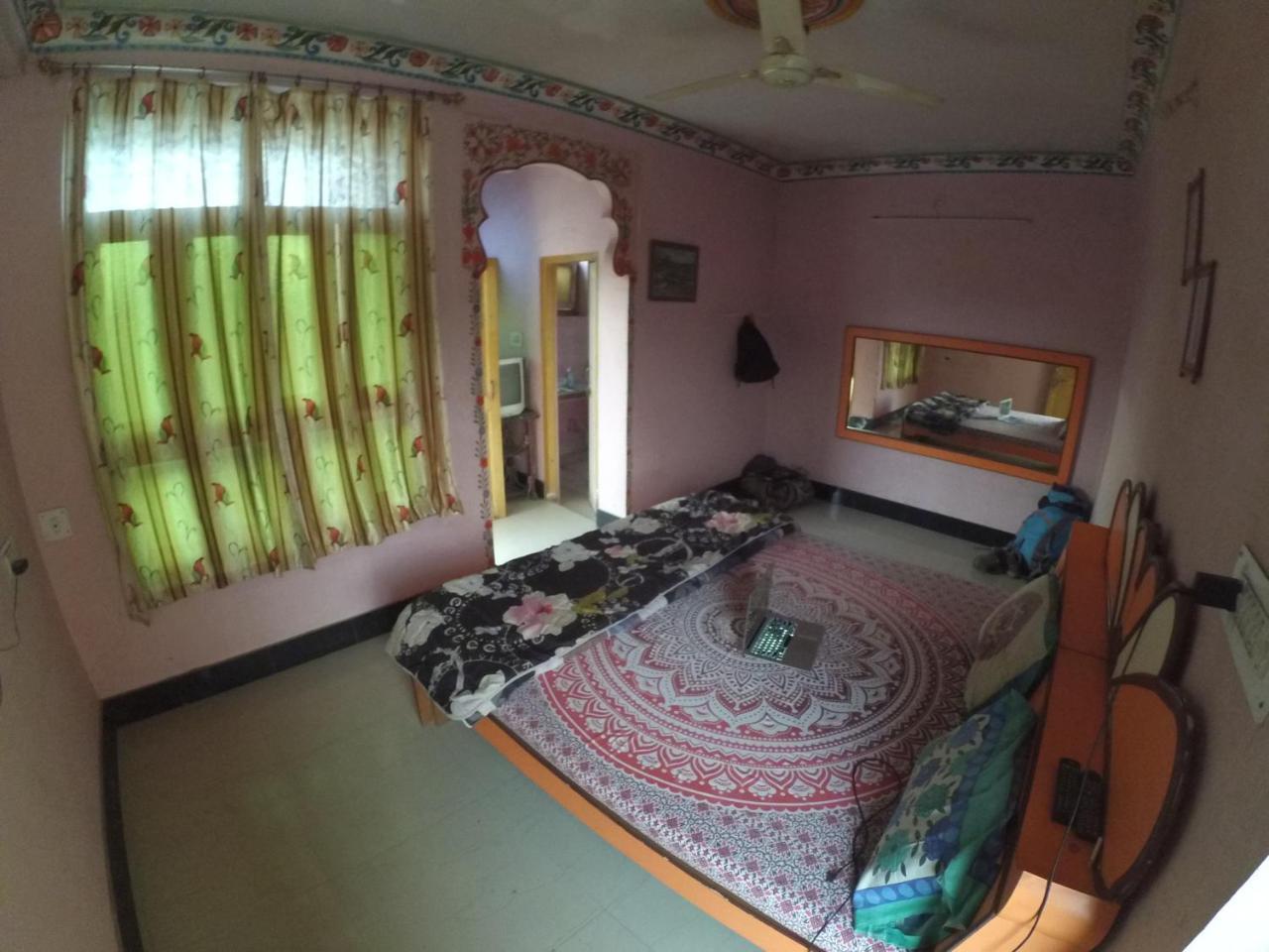 One Light Hostel פושקאר מראה חיצוני תמונה